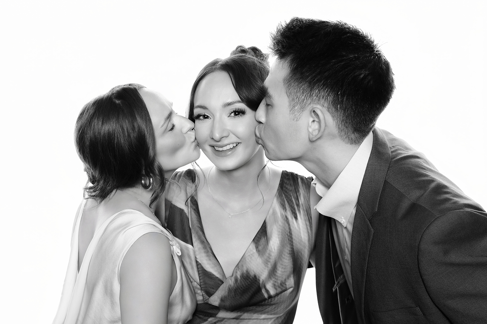 Celebrity-style black & white photo portrait booth